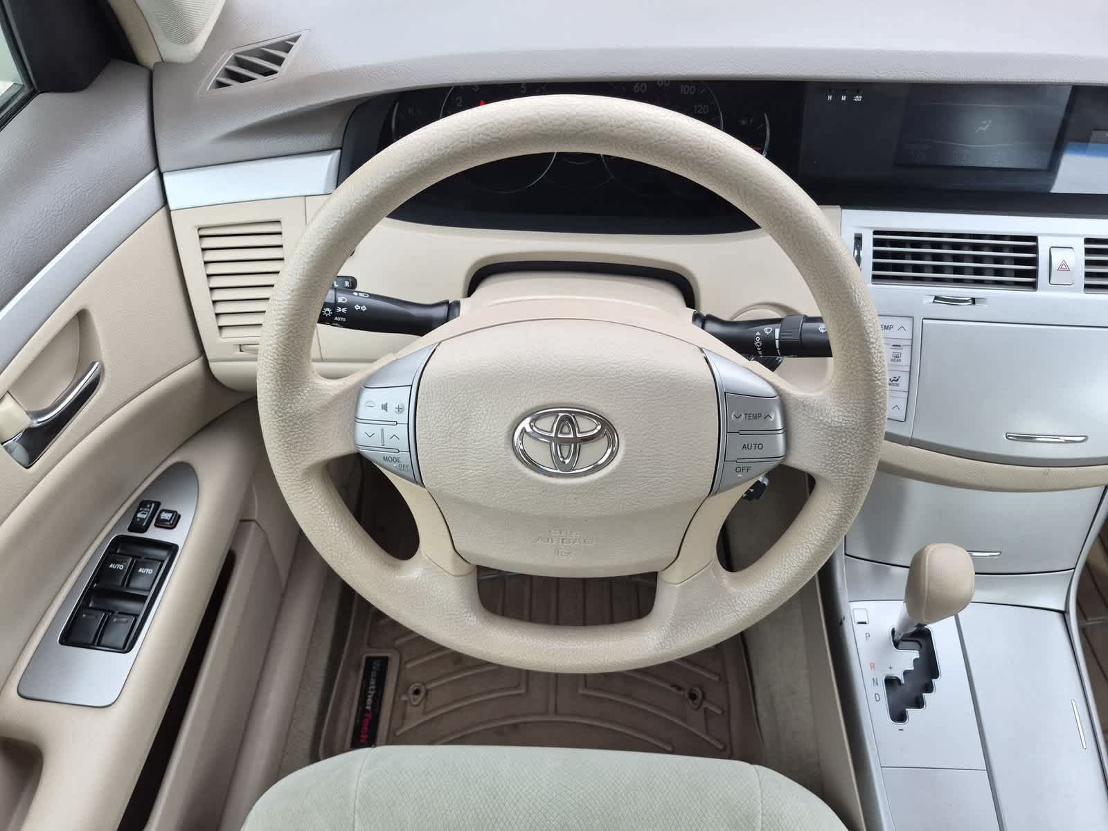 Used 2009 Toyota Avalon XL FWD image 22