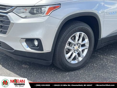 Used 2020 Chevrolet Traverse LT FWD image 8
