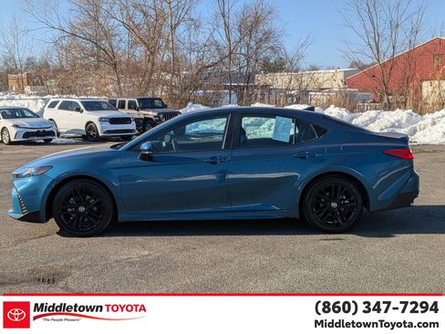 Certified 2025 Toyota Camry LE image 6