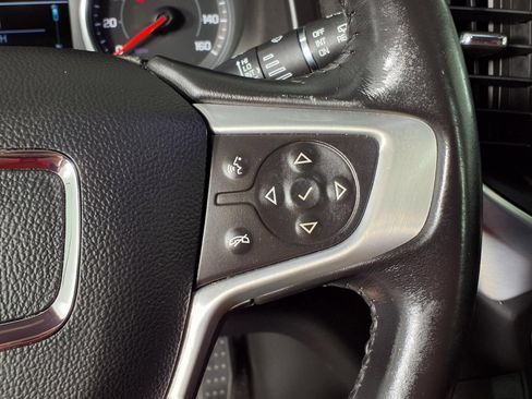 Used 2017 GMC Acadia SLT FWD image 27