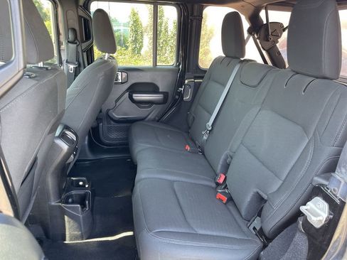 Used 2020 Jeep Wrangler Unlimited Sport AWD/4WD image 21