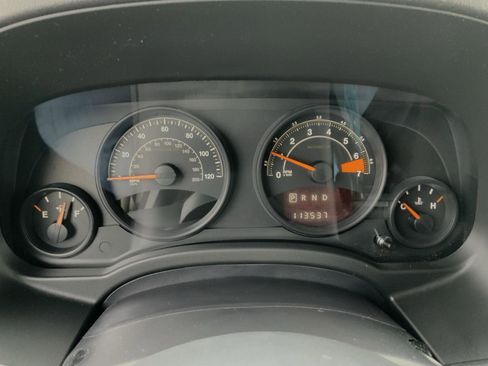 Used 2014 Jeep Patriot Latitude image 16