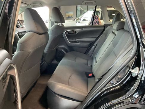 Certified 2025 Toyota RAV4 LE AWD/4WD image 20