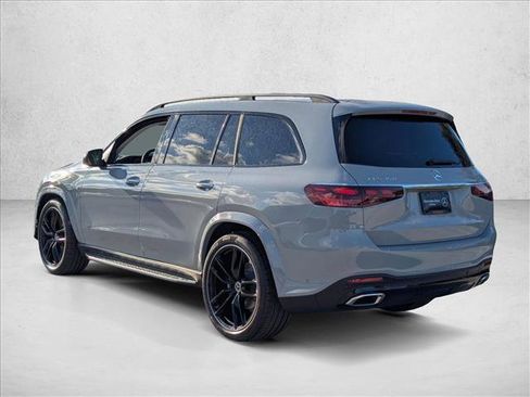 New 2026 Mercedes-Benz GLS 450 4MATIC image 8