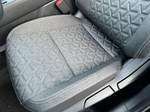 New 2026 Nissan Kicks SV w/ SV Premium Package image 9