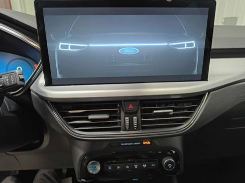 Certified 2023 Ford Escape Platinum AWD/4WD image 29