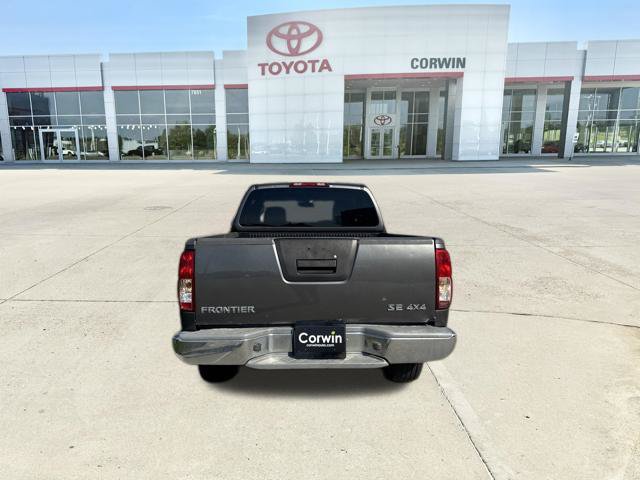Used 2007 Nissan Frontier SE w/ SE Value Truck Pkg AWD/4WD image 4