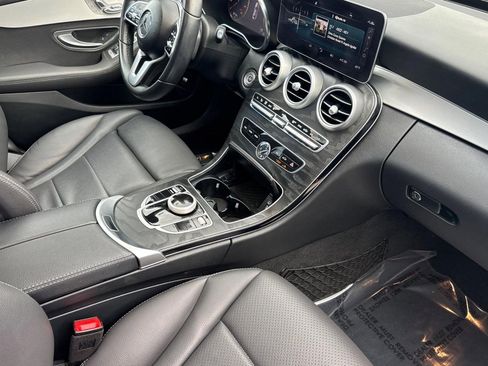Used 2021 Mercedes-Benz C 300 Sedan image 33