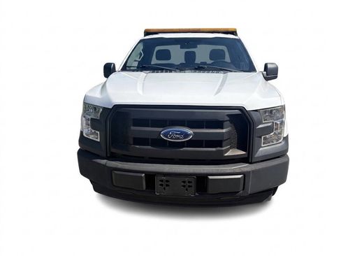 Used 2017 Ford F150 XL w/ XL Power Equipment Group RWD image 2