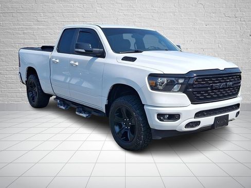 Used 2022 RAM 1500 Big Horn AWD/4WD image 3