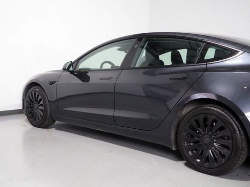 Used 2025 Tesla Model 3 Long Range RWD image 56