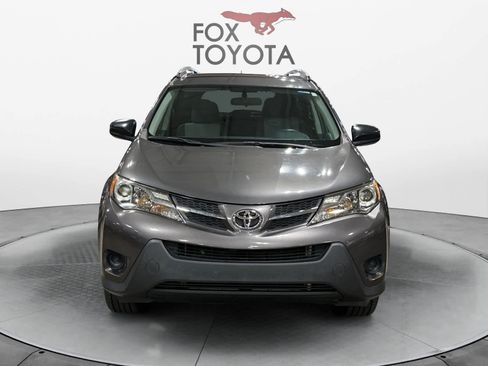 Used 2015 Toyota RAV4 LE FWD image 9