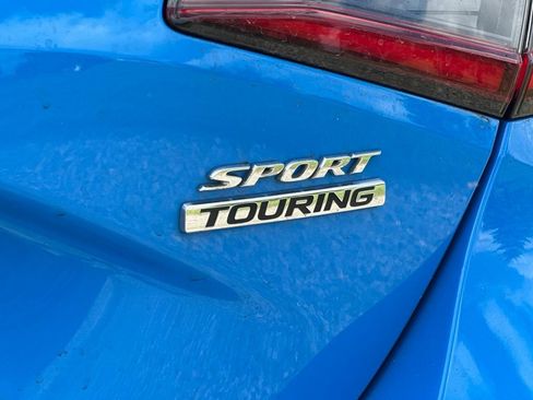 Used 2022 Honda Civic Sport Touring image 4
