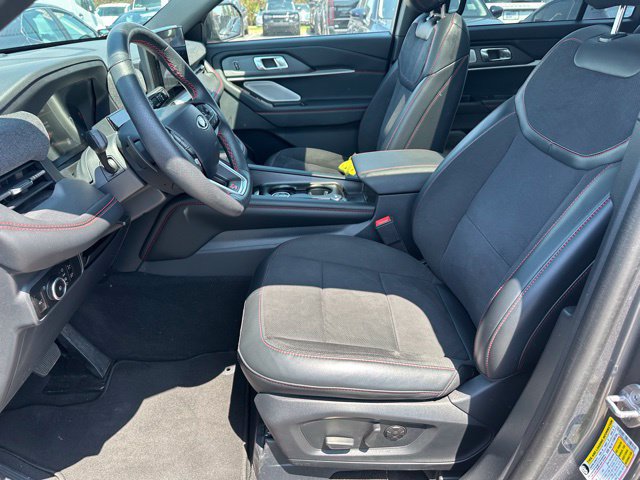 Used 2025 Ford Explorer ST w/ Sun And Sound Package AWD/4WD image 22