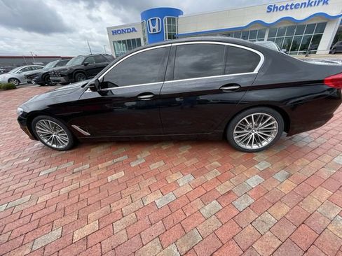 Used 2017 BMW 540i xDrive AWD/4WD image 29