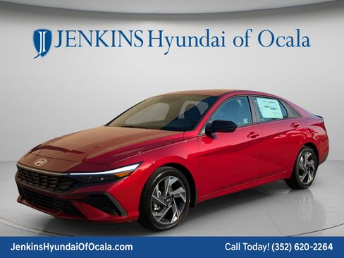 Certified 2025 Hyundai Elantra SEL FWD image 7
