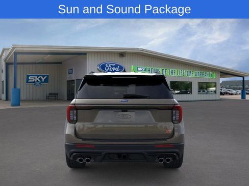 New 2026 Ford Explorer ST w/ Sun And Sound Package image 5