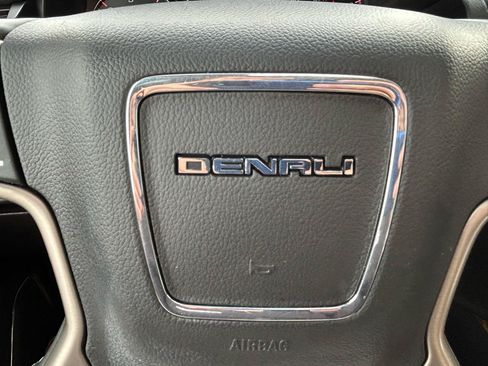 Used 2015 GMC Yukon XL Denali w/ Touring Package AWD/4WD image 23