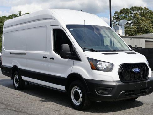 Used 2025 Ford Transit 350 148 High Roof Extended RWD image 4