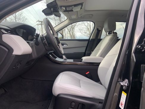 Certified 2025 Land Rover Range Rover Velar S image 14