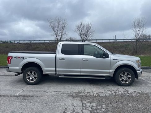 Used 2015 Ford F150 XLT w/ Equipment Group 301A Mid image 5