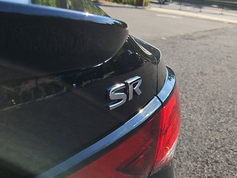 Certified 2023 Nissan Sentra SR w/ SR Premium Package FWD image 30
