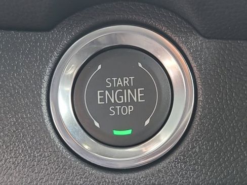 New 2026 Chevrolet Traverse LT image 33