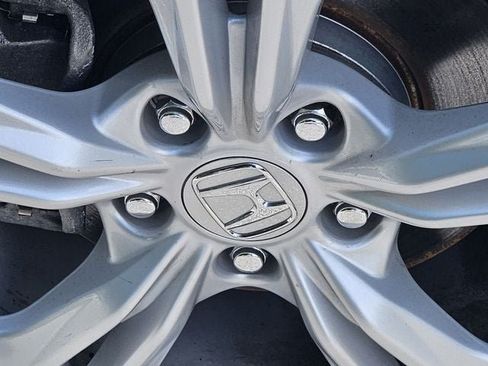 Certified 2024 Honda Accord LX image 37