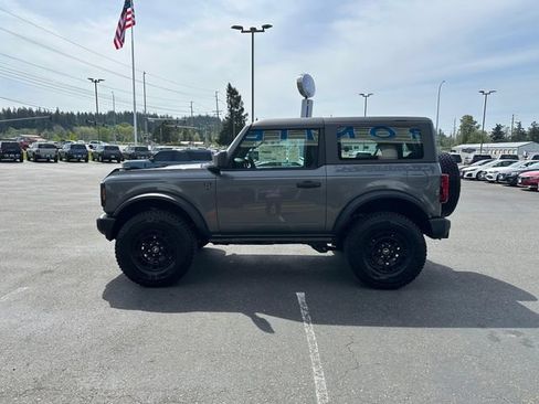 New 2026 Ford Bronco 2-Door AWD/4WD image 5