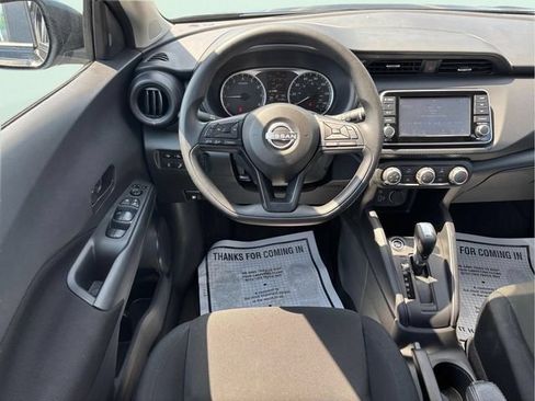 Used 2025 Nissan Kicks Play S FWD image 4