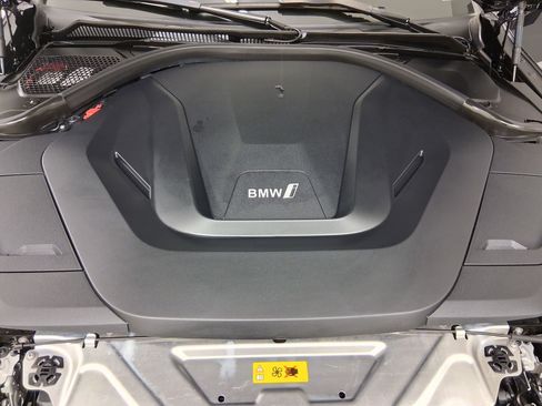 Used 2023 BMW i4 eDrive35 RWD image 34