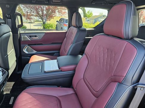 New 2025 INFINITI QX80 Autograph image 25