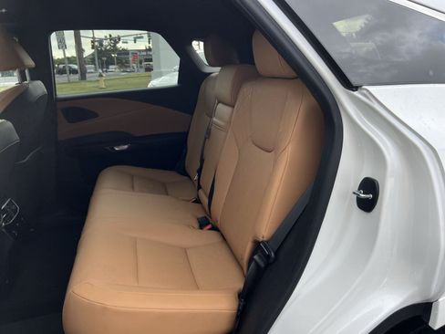 Used 2024 Lexus RX 350 Premium w/ Convenience Package AWD/4WD image 24