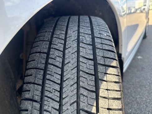 Used 2017 Volkswagen Jetta S image 40