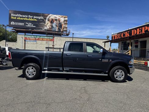 Used 2018 RAM 2500 Laramie image 8