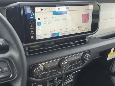 New 2026 Jeep Gladiator Sport image 27