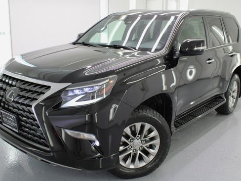 Used 2020 Lexus GX 460 Premium image 2