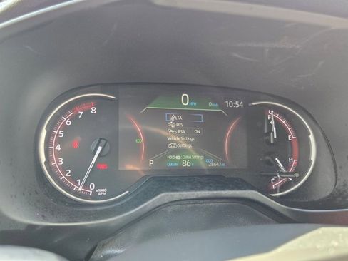 Used 2024 Toyota RAV4 LE image 19