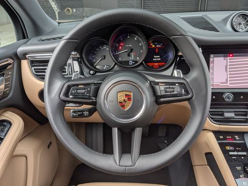 New 2026 Porsche Macan AWD/4WD image 14