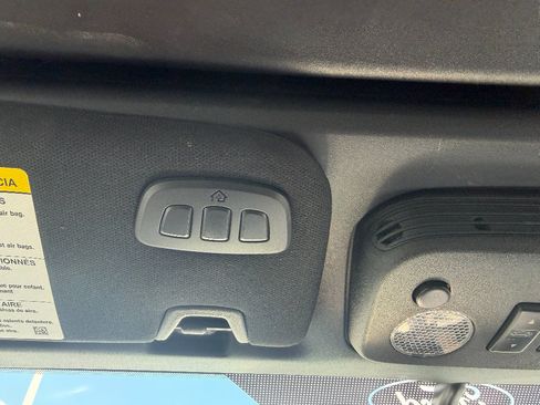 Used 2018 Ford Mustang Premium RWD image 46