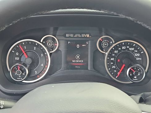 New 2026 RAM 3500 Big Horn AWD/4WD image 21