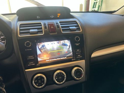 Used 2017 Subaru Crosstrek 2.0i Premium AWD/4WD image 20