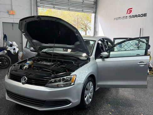 Used 2014 Volkswagen Jetta SE FWD image 14