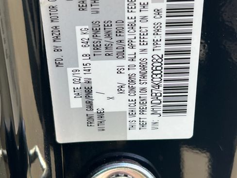 Used 2019 MAZDA MX-5 Miata Sport RWD image 27