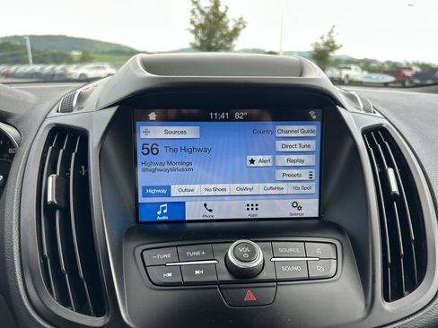 Used 2019 Ford Escape SE AWD/4WD image 32