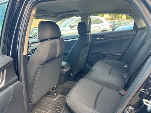 Used 2019 Honda Civic EX image 8