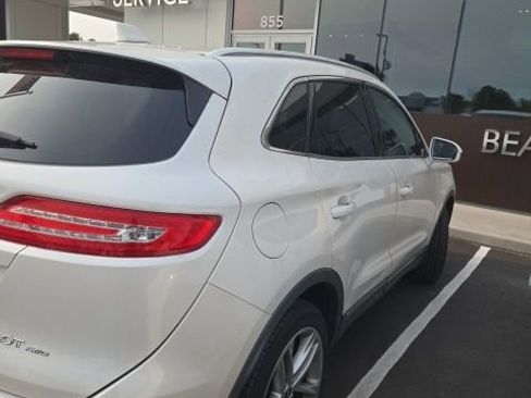 Used 2018 Lincoln MKC Reserve image 7