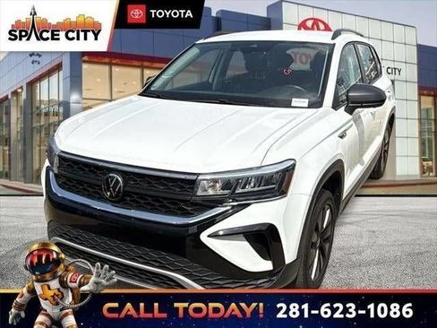 Used 2024 Volkswagen Taos S FWD image 3
