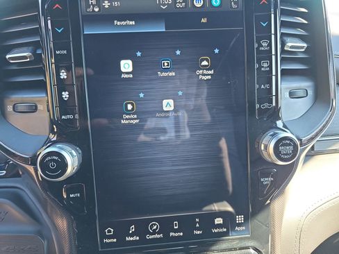 Used 2024 RAM 2500 Limited image 24