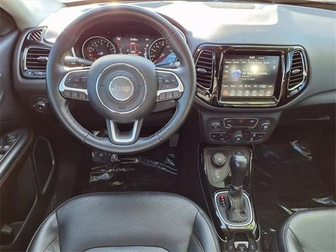 Used 2019 Jeep Compass Limited w/ Safety & Security Group image 12